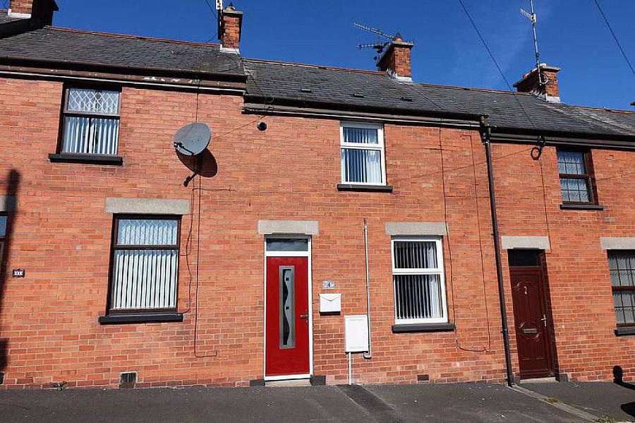 4 Edenderry Gardens
