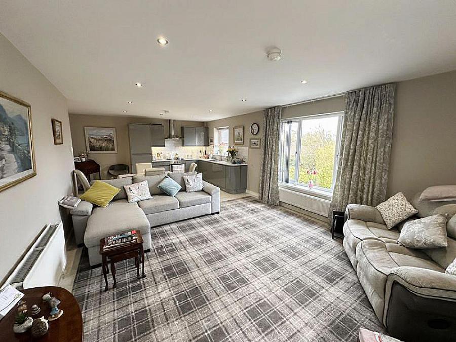 5 Edenmore