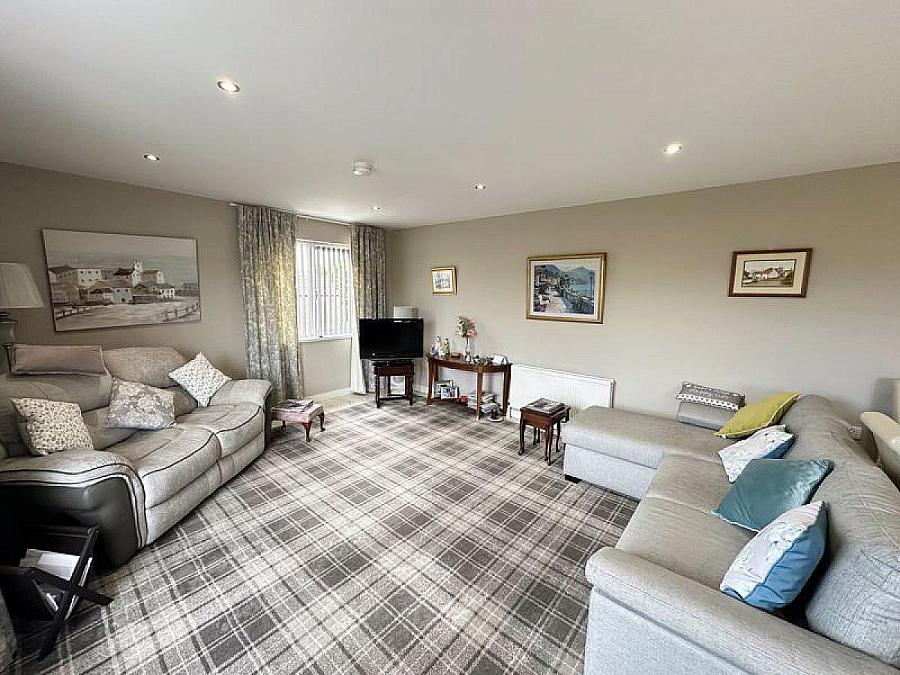 5 Edenmore