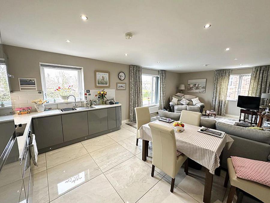 5 Edenmore