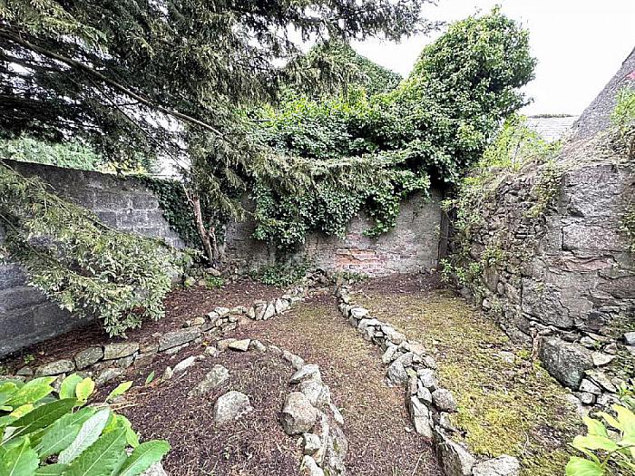 8 Dromore Street