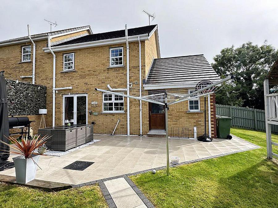 69 Oak Lodge