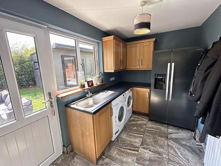 53 Thornhill