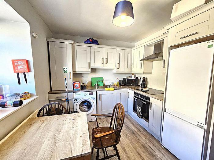 1 & 1A Church Square 1 & 1A Church Square