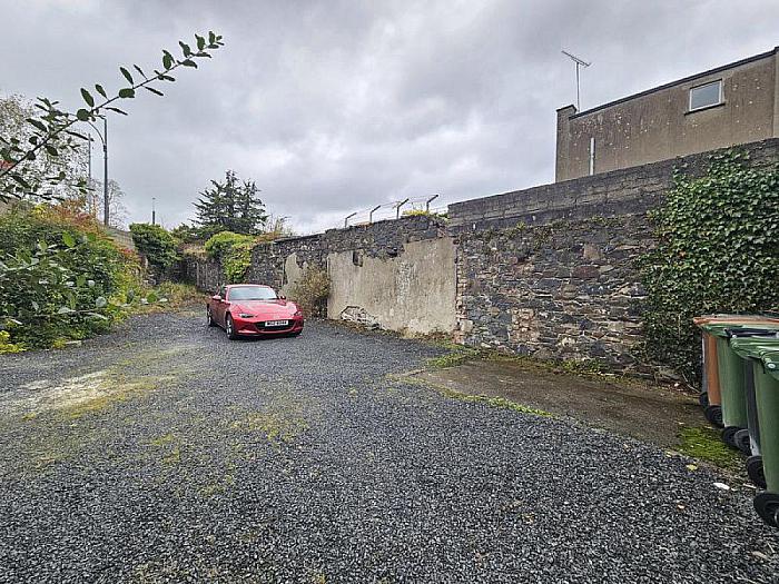 48 & 48a Bridge Street