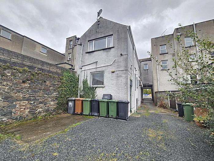 48 & 48a Bridge Street
