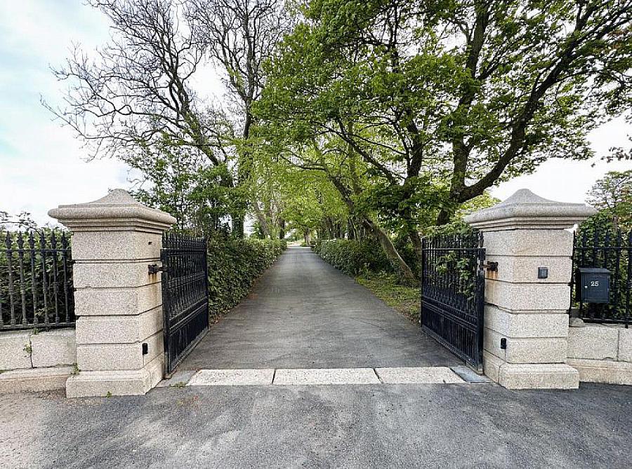 25 Kilty Hill