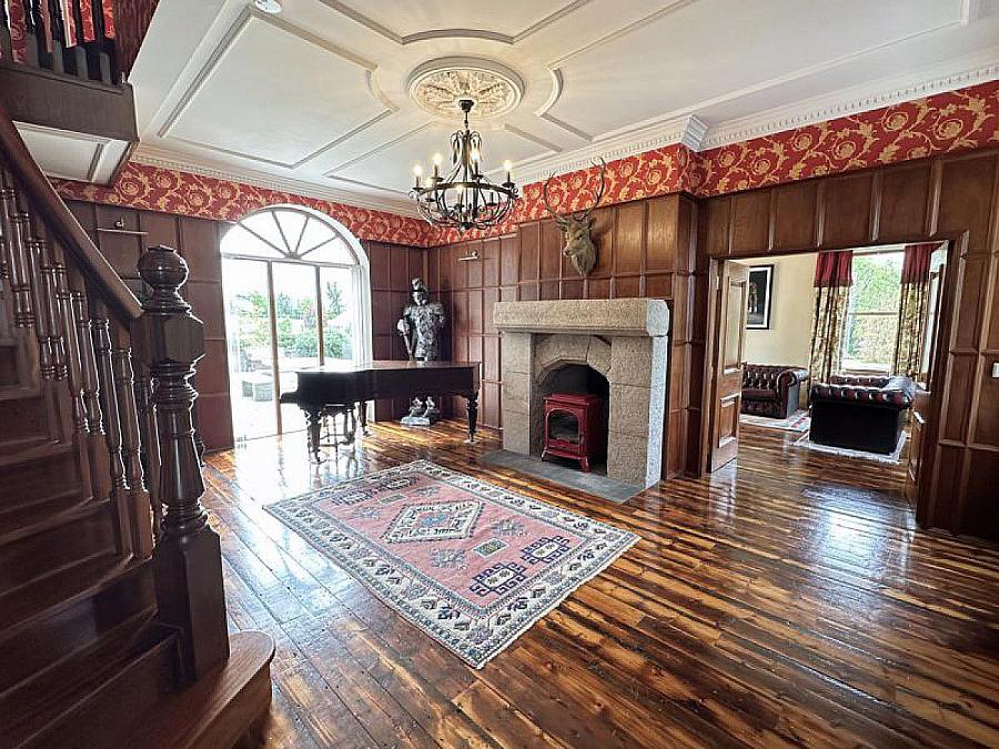 25 Kilty Hill