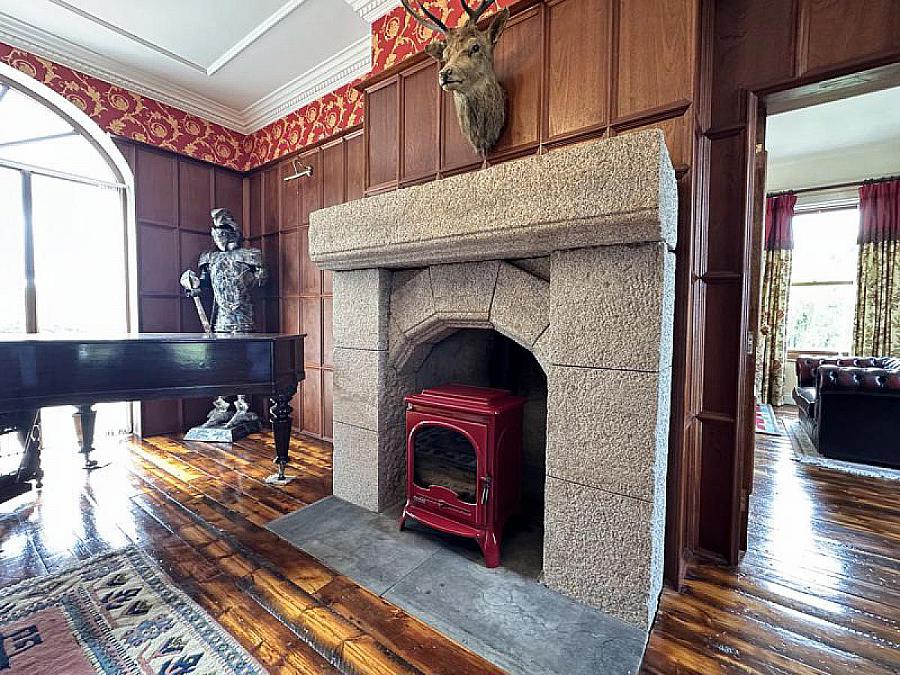 25 Kilty Hill
