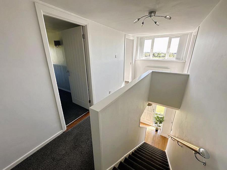 15 Ballymackilreiny Road