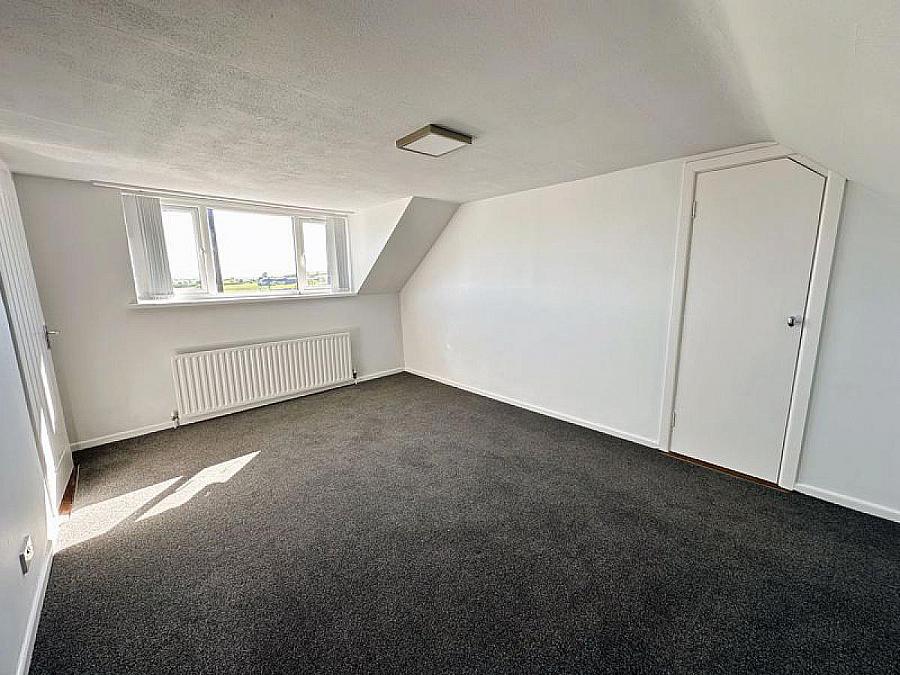 15 Ballymackilreiny Road