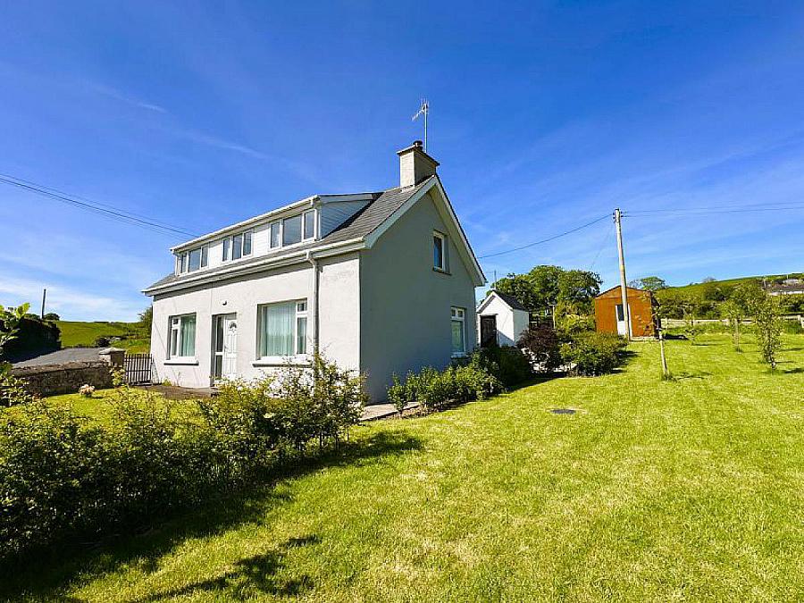 15 Ballymackilreiny Road