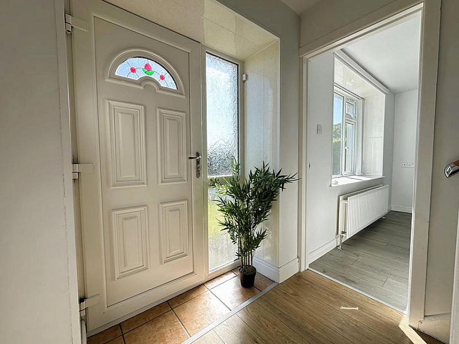 15 Ballymackilreiny Road