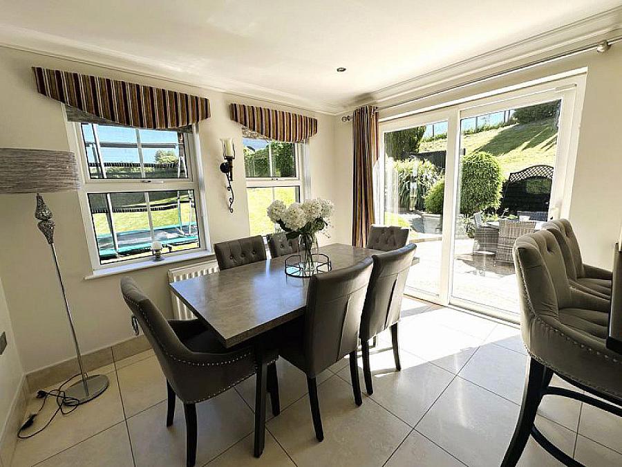 3 Lisnaweelan Court