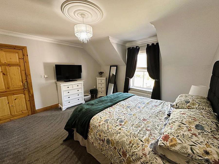 3 Lisnaweelan Court