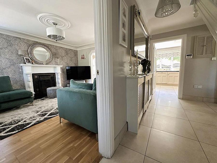3 Lisnaweelan Court