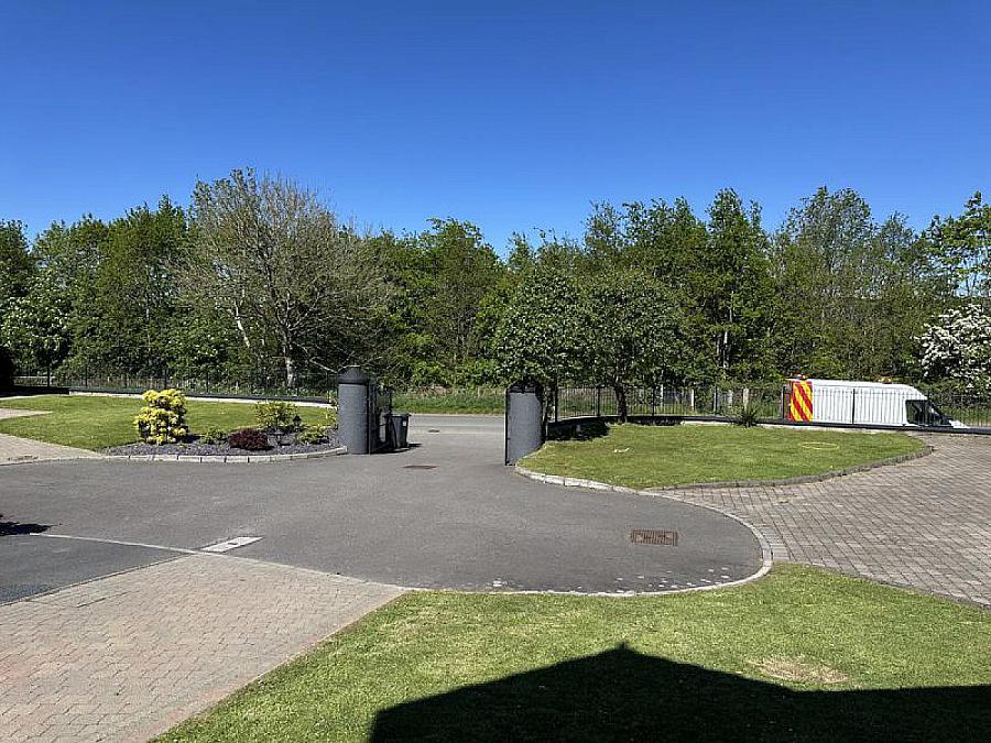 3 Lisnaweelan Court