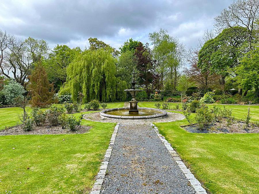 25 Kilty Hill