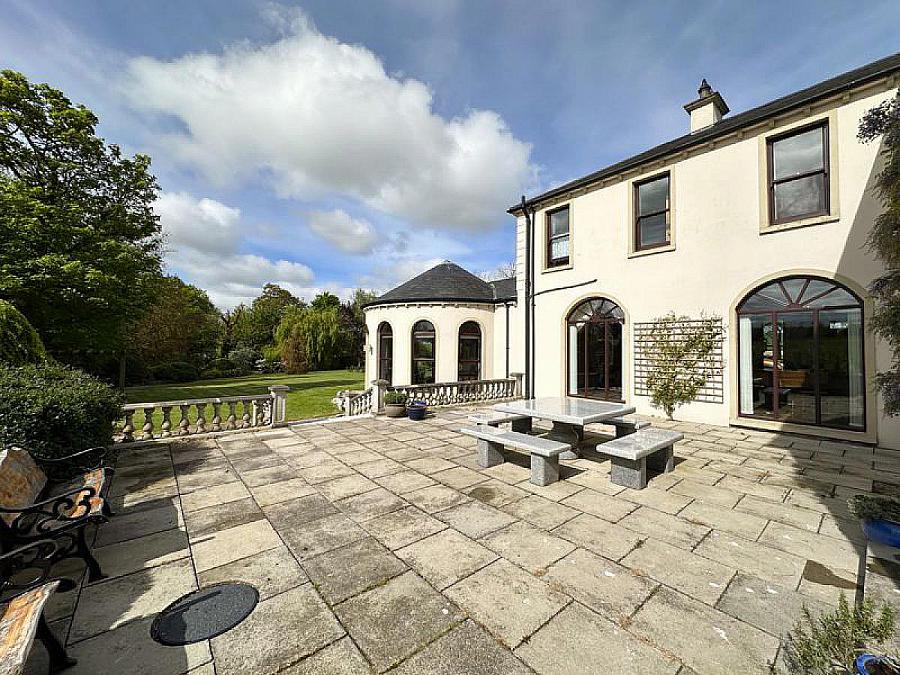25 Kilty Hill