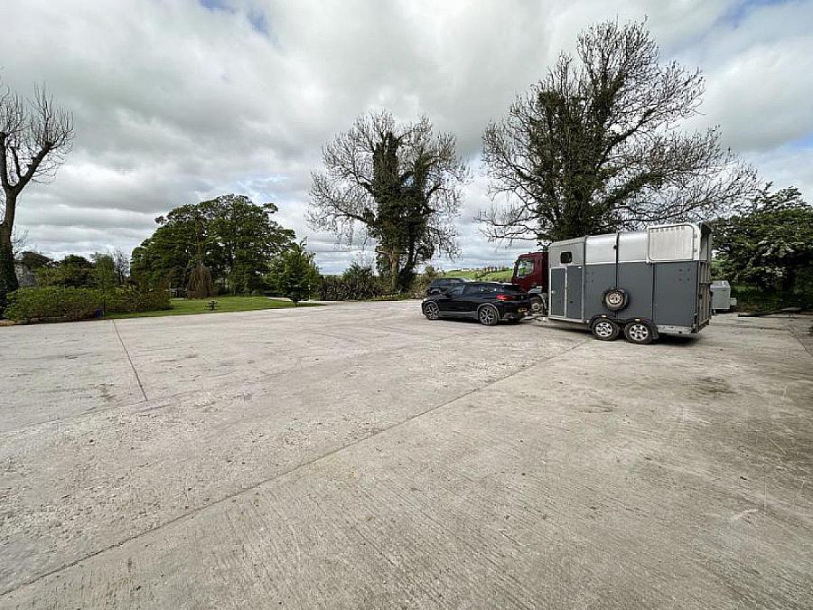 25 Kilty Hill