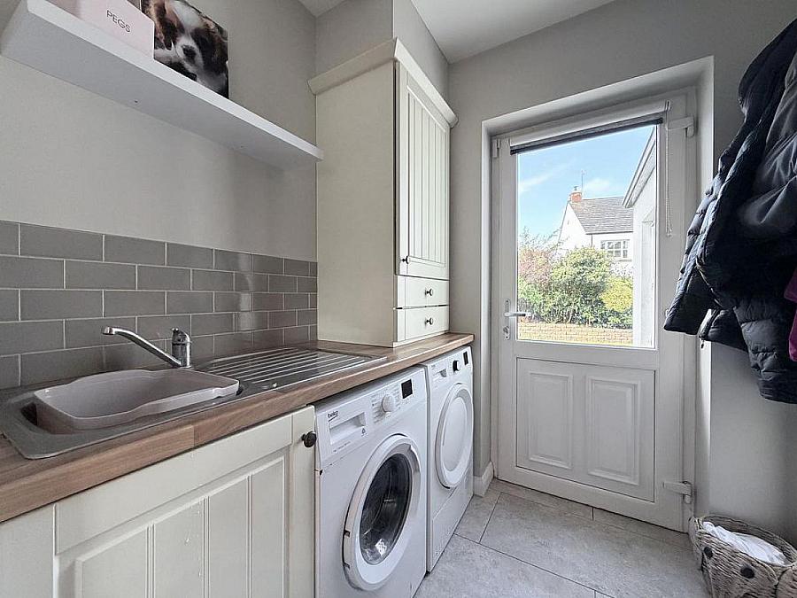 4 Ballydown Heights