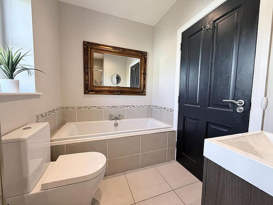 4 Ballydown Heights