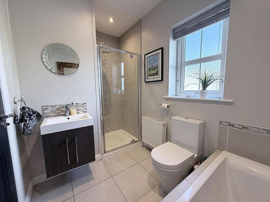 4 Ballydown Heights