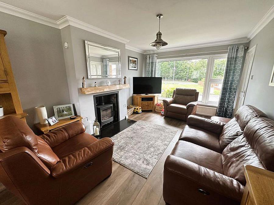 24 Chinauley Park