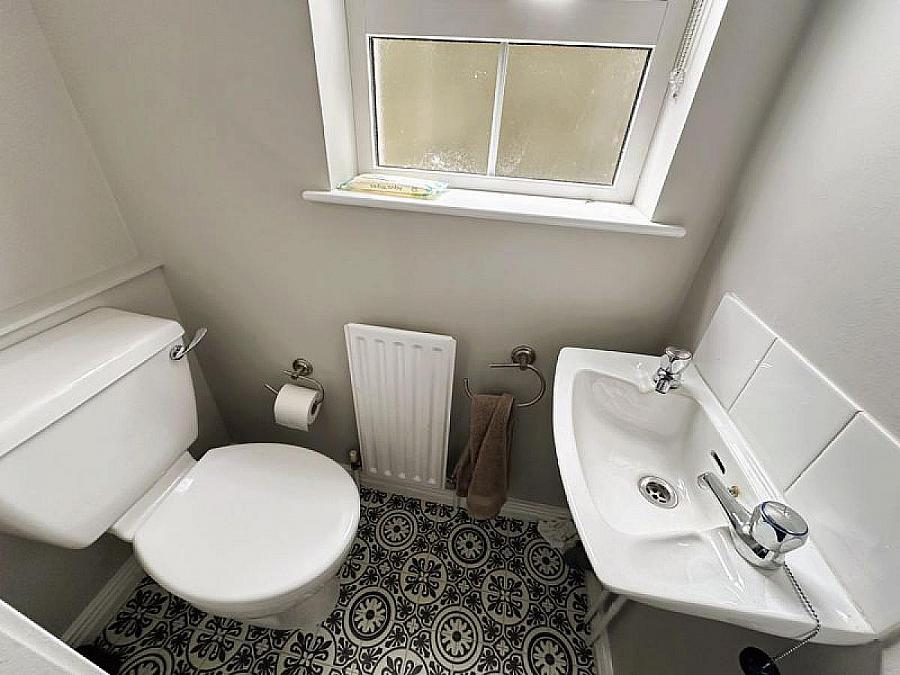 29 Dromore Road