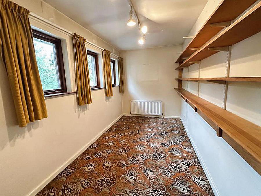 65 Lurgan Road