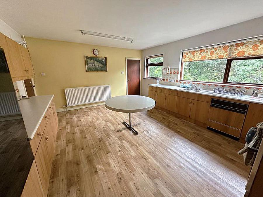 65 Lurgan Road