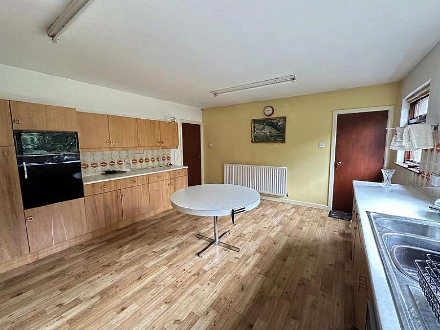 65 Lurgan Road