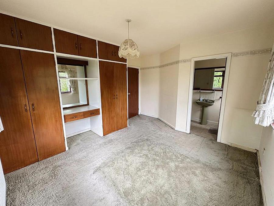 65 Lurgan Road