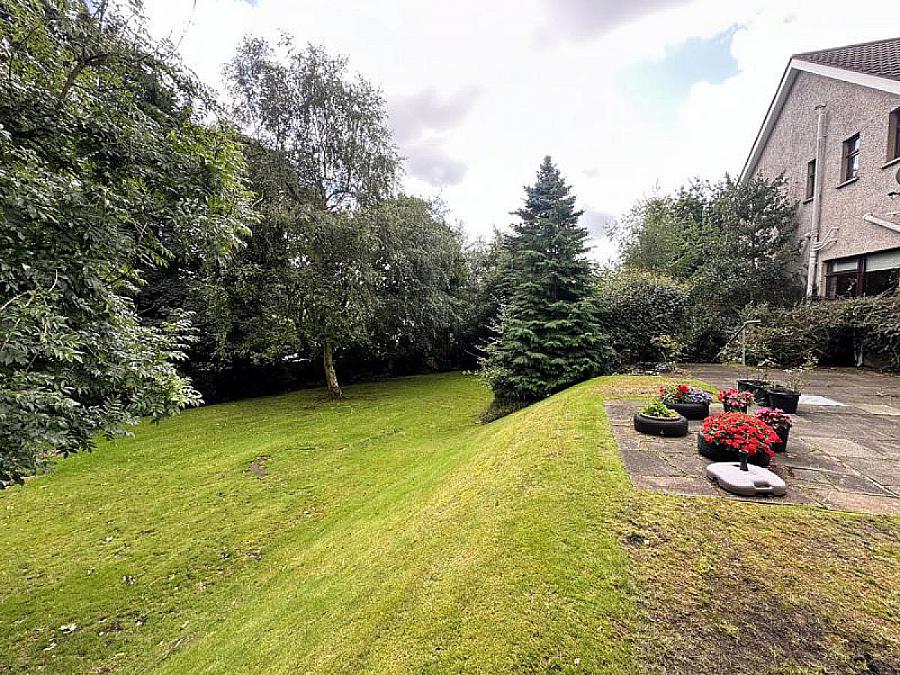 65 Lurgan Road