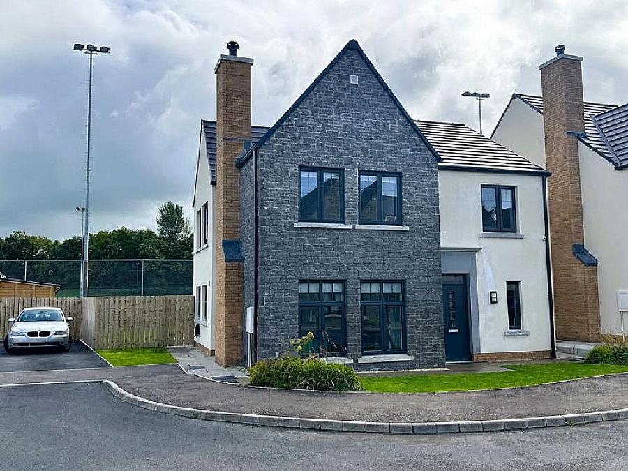 111 Edenbrook 