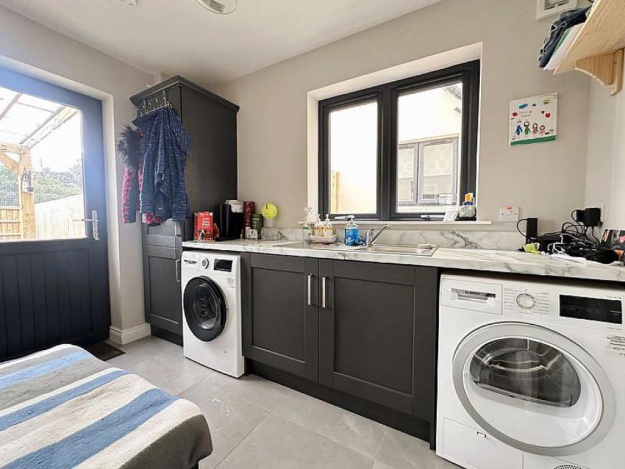 111 Edenbrook