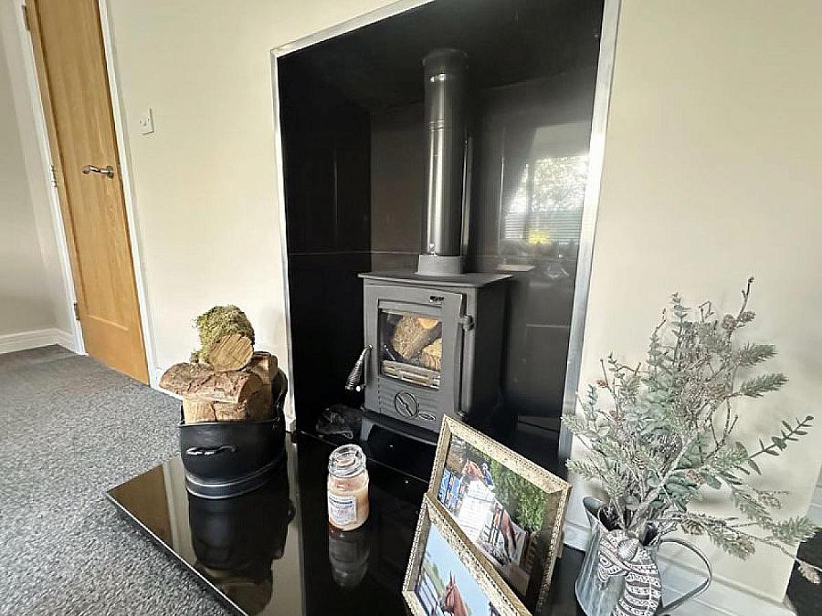 89 Bishops Green