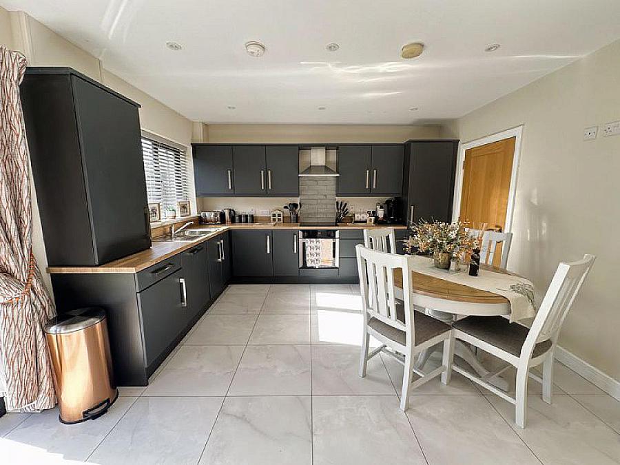 89 Bishops Green 89 Bishops Green