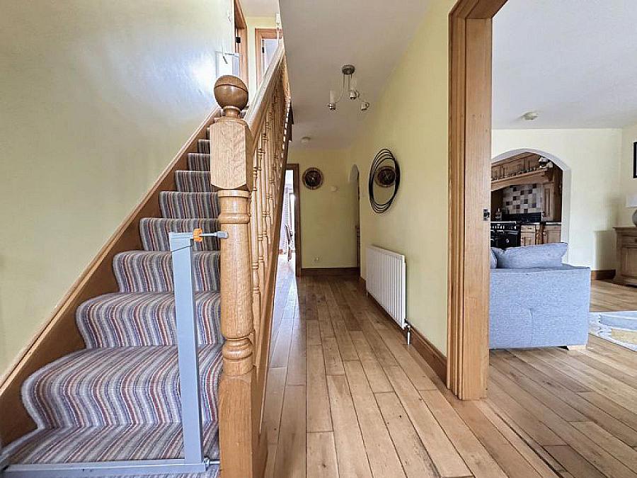 59 Thornhill