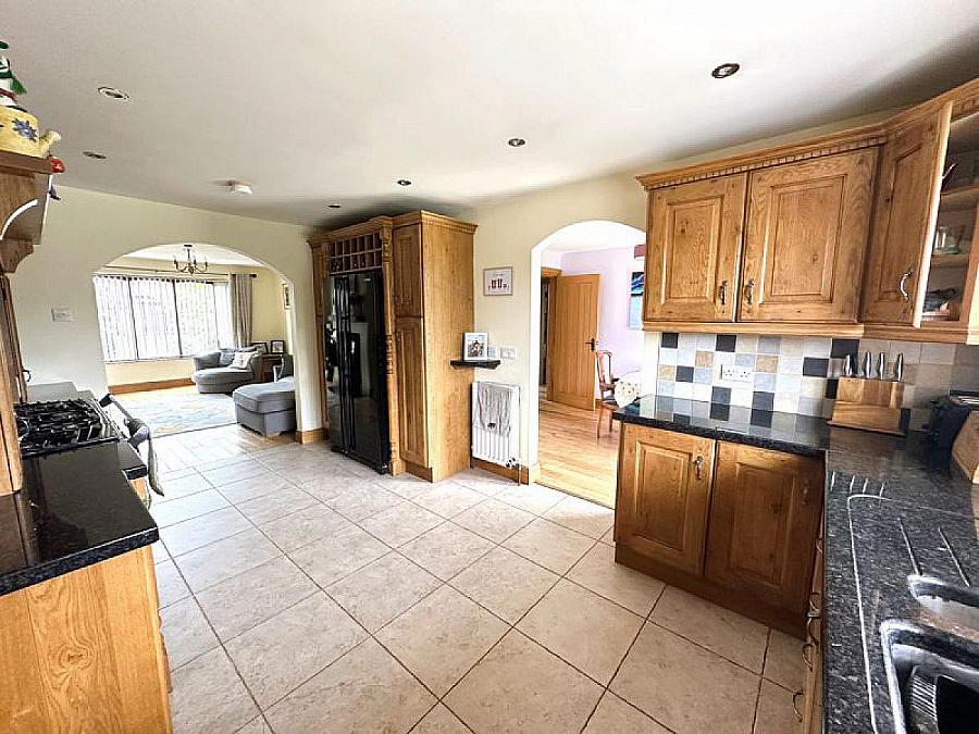 59 Thornhill