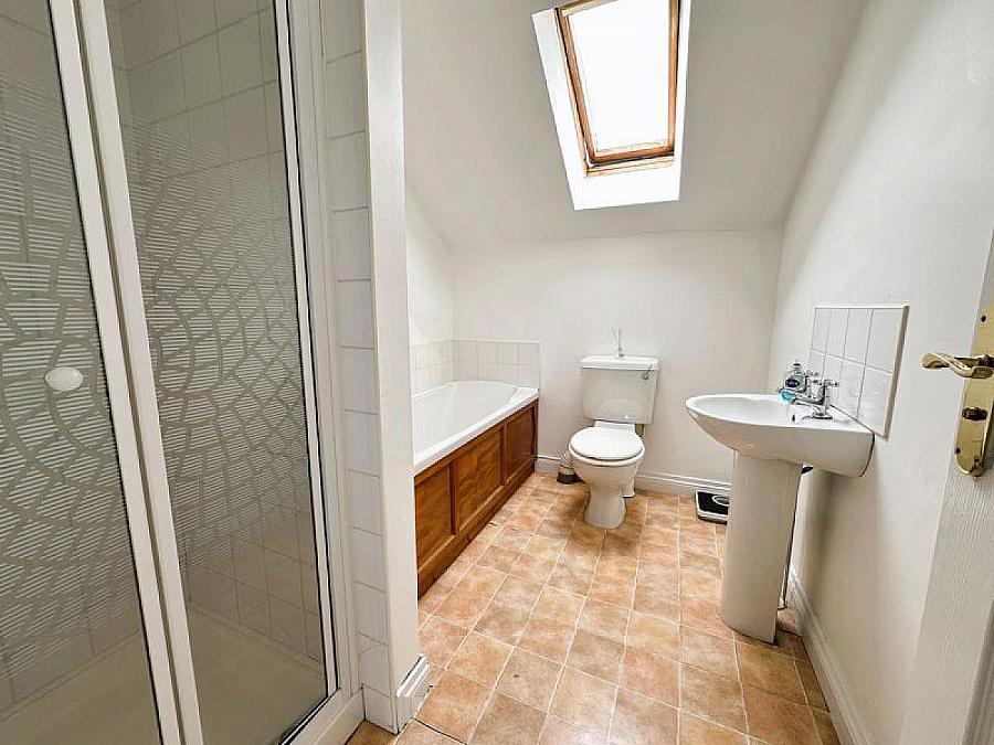 11 Edenderry Mews