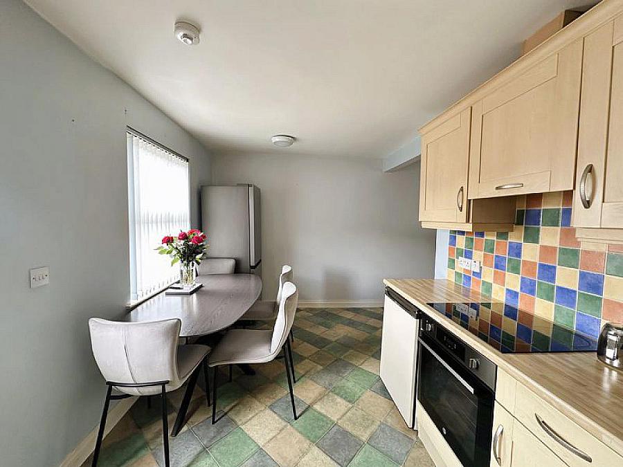 11 Edenderry Mews