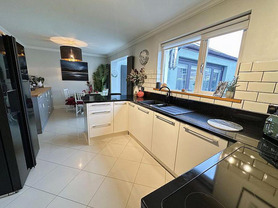 37 Thorndale