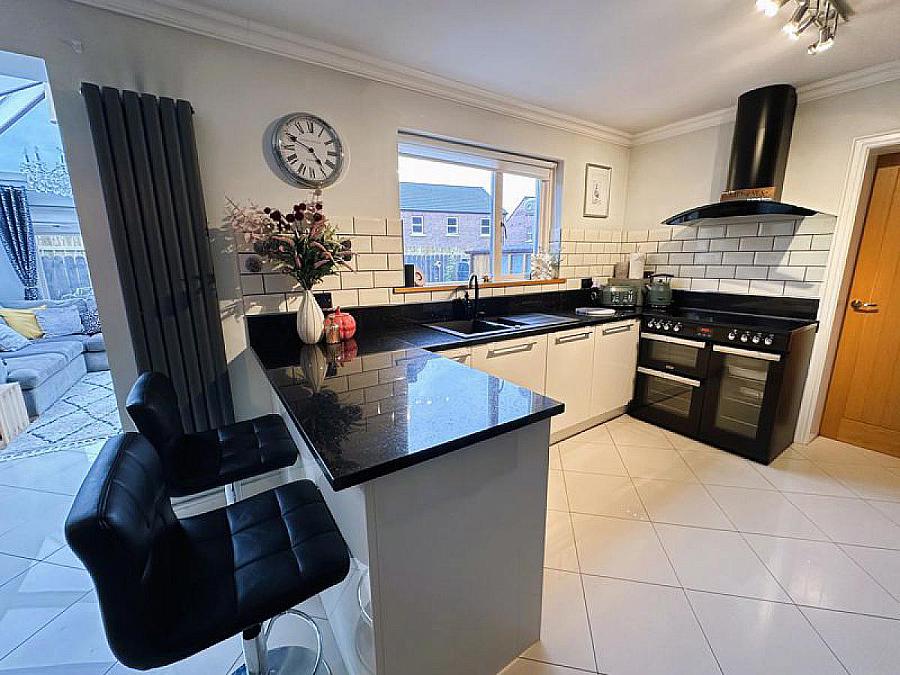37 Thorndale