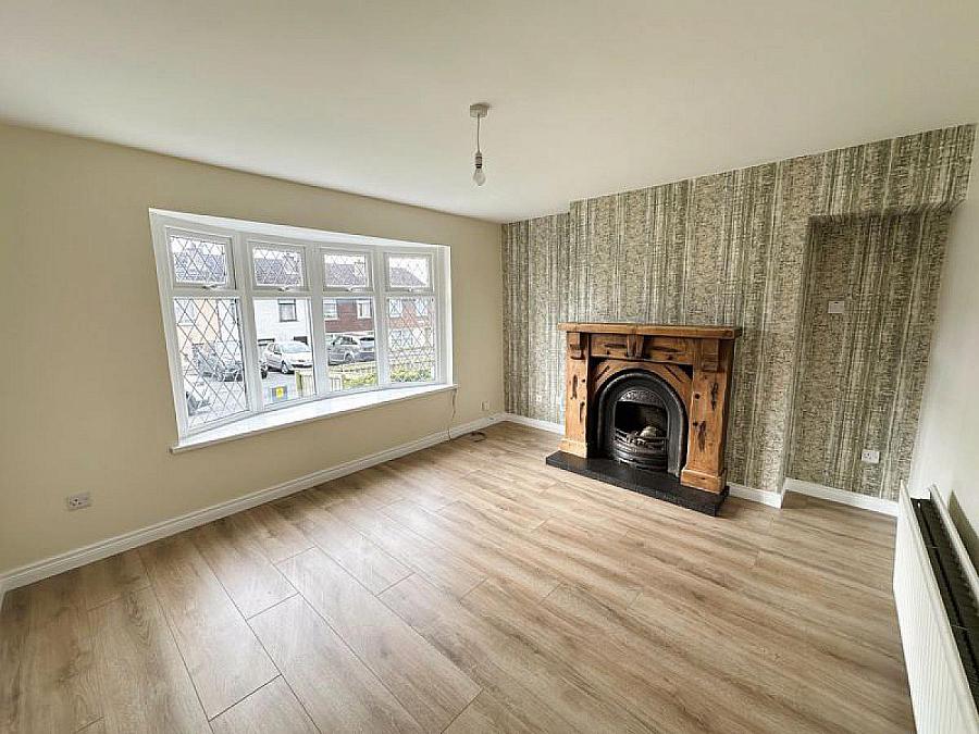 56 Hillhead Park