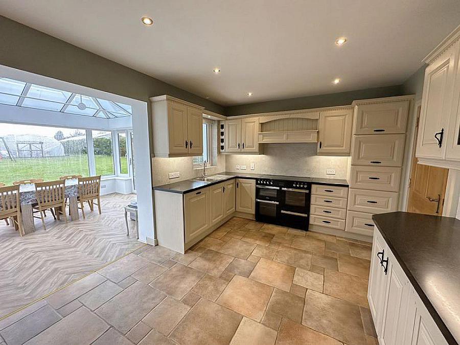 68 Valley Lane