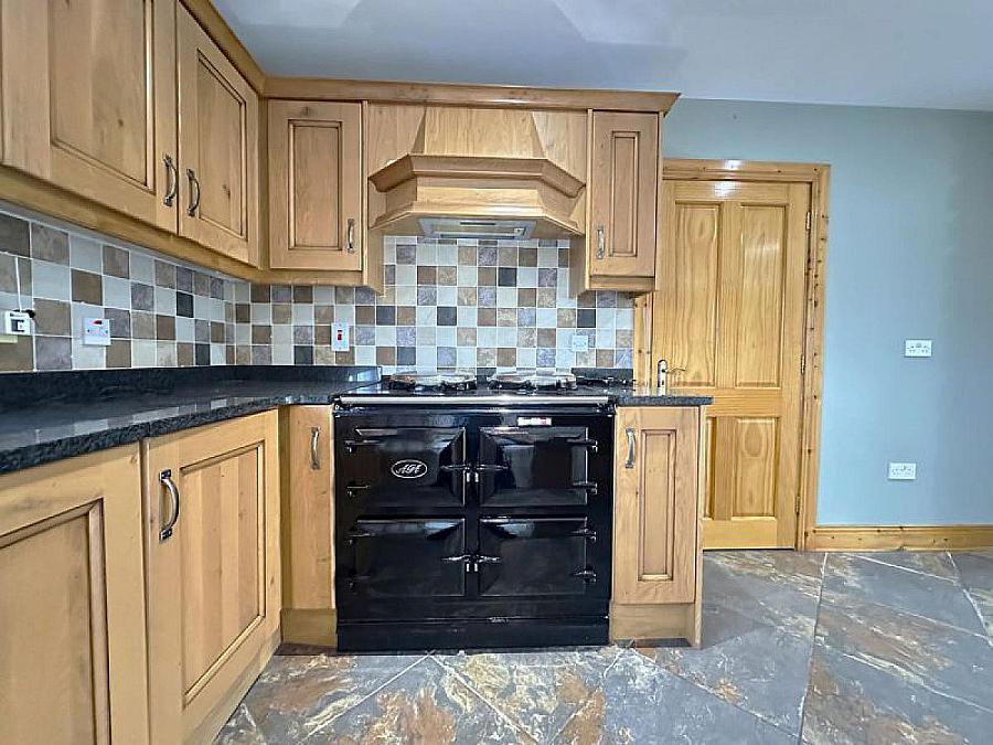 18 Kernan Road