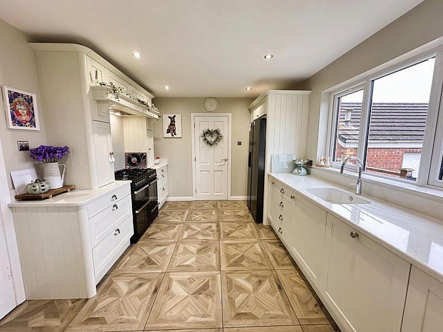 30 Oakridge