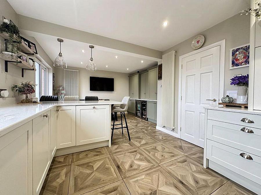 30 Oakridge