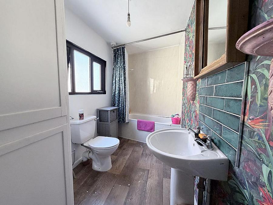 1 & 2 Hillview Terrace